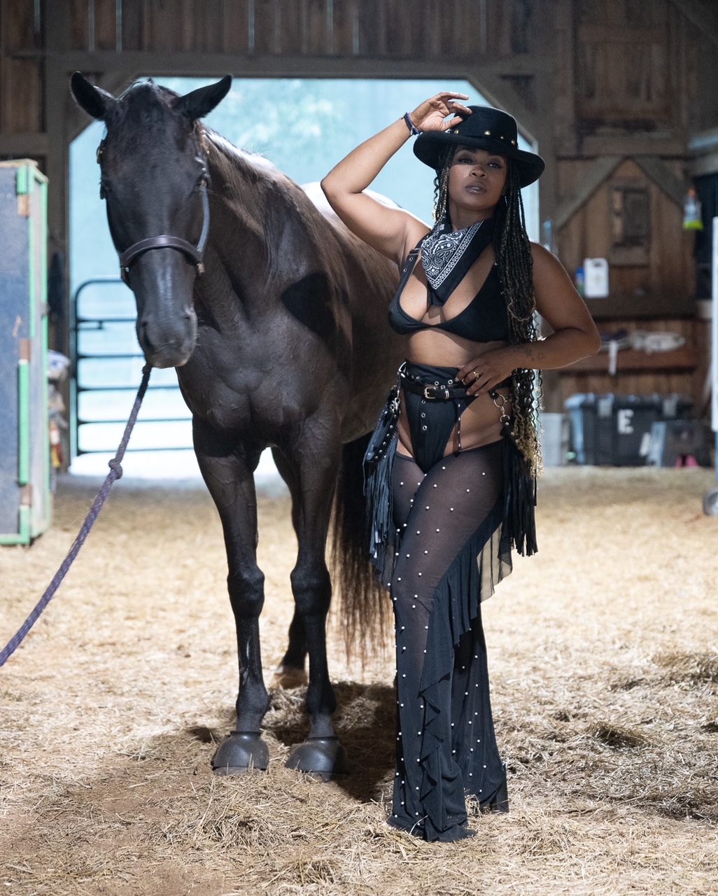 Taliah portfolio photograph — Image 13